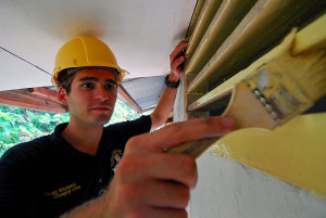 On the job. (Photo: Eddie Harrison, U.S. Navy)