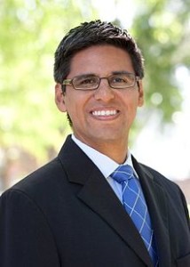 Assemblymember Henry Perea, D-Fresno