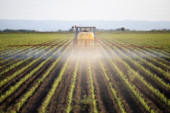 California tracks pesticides, but doesn’t track what reaches water